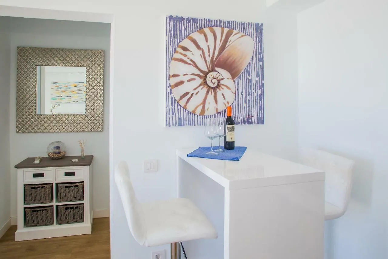Apartment Flower Beach Suites 17 Playa Honda  Spain